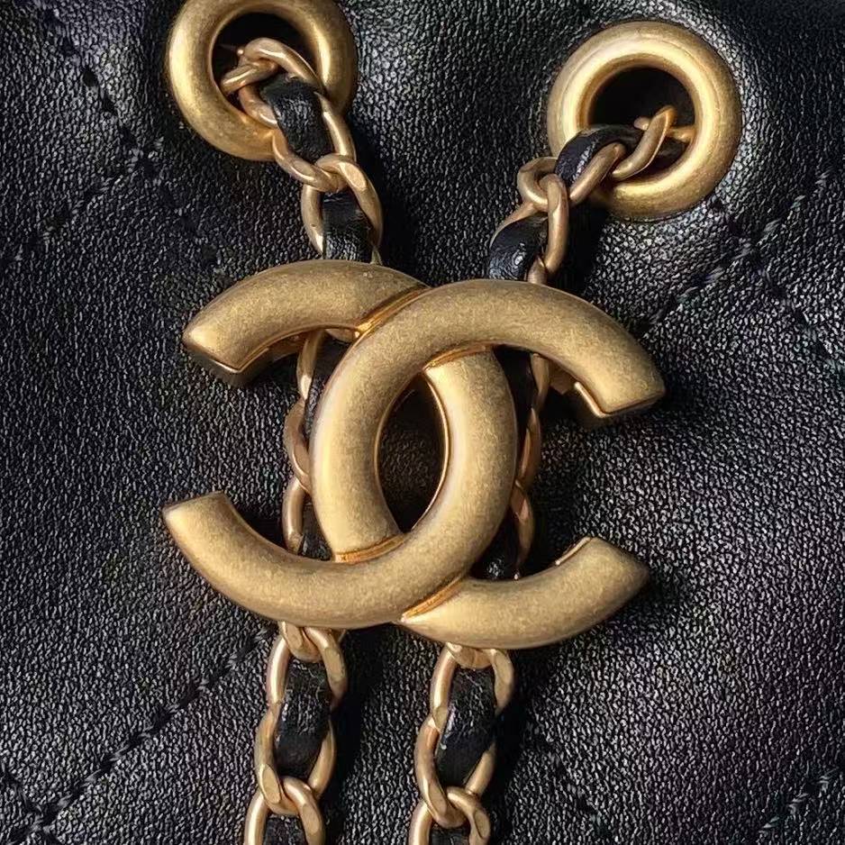 🌹Chanel 🔯 26C hobo hippie bag