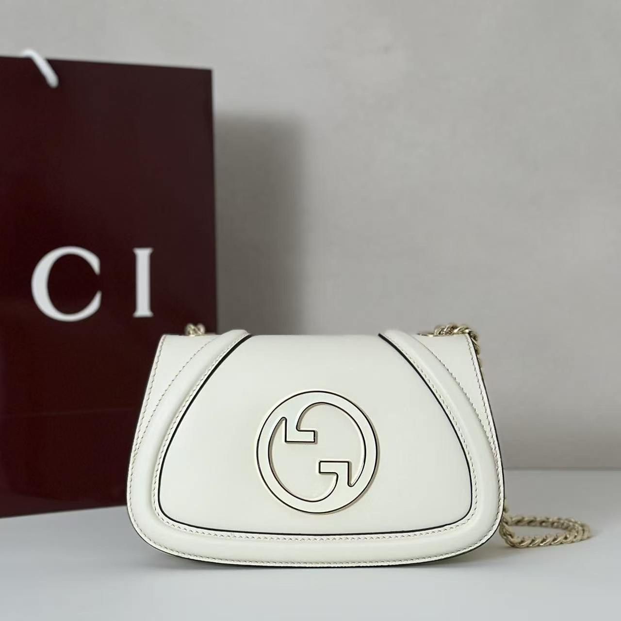 Headline: Creamy Gucci Blondie is my new daily obsession 🤍