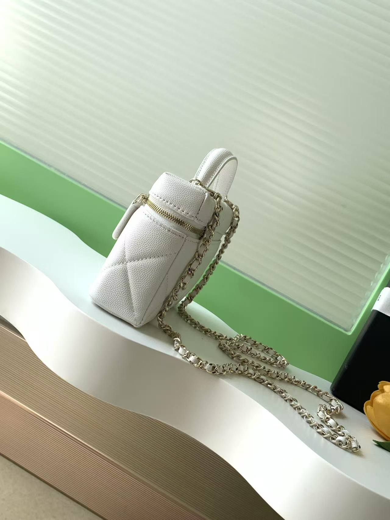 Chanel 25k large diamond pattern LP lunchbox bag!
