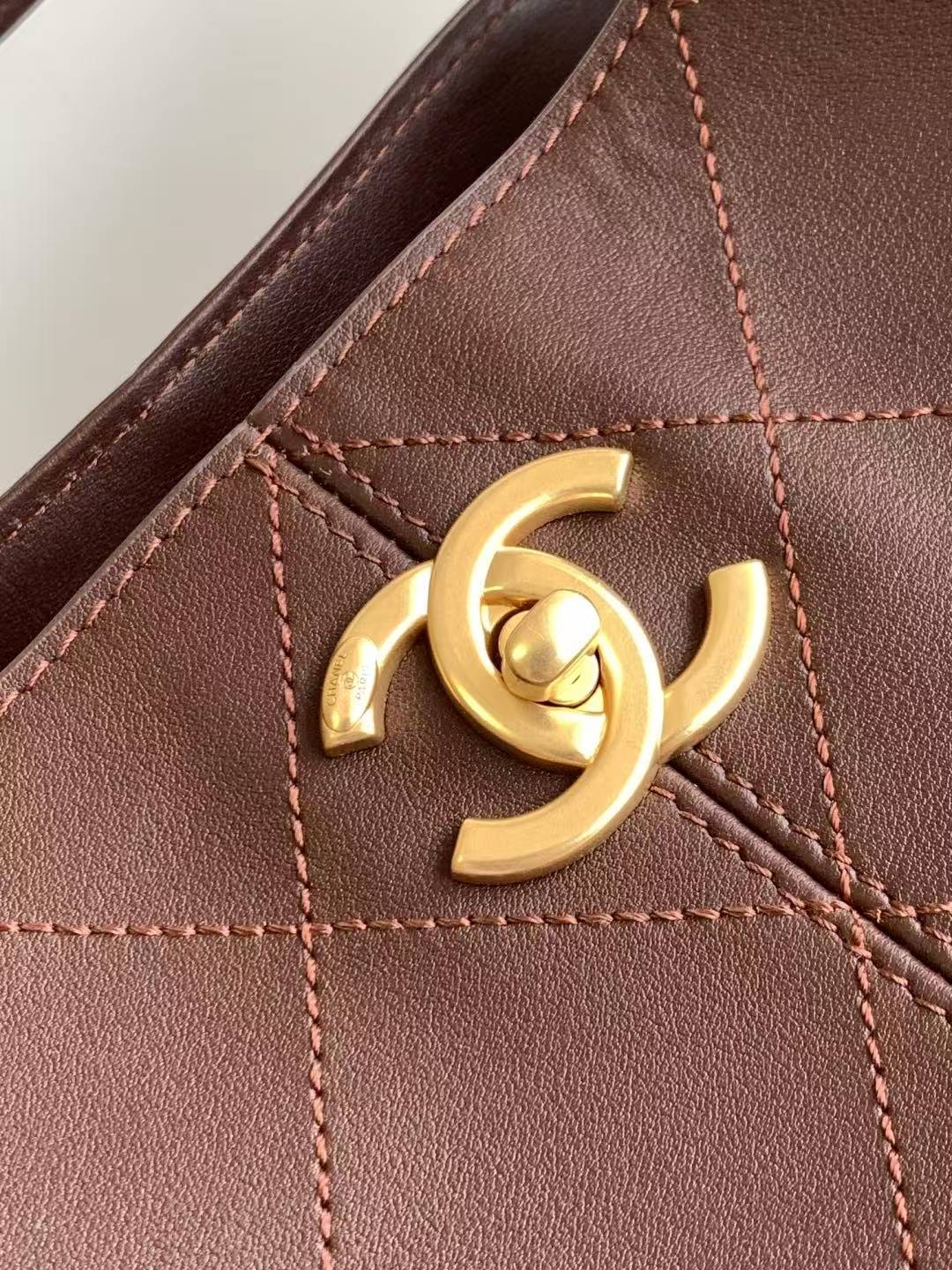 Chanel tote bag AS5634 dark brown version