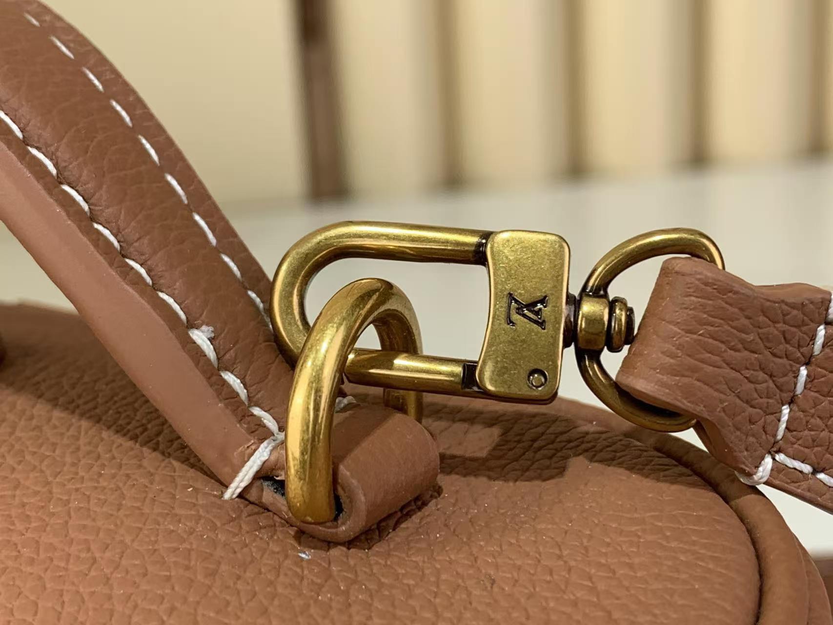LV Mini Vanity Full Leather Caramel Makeup Case Handbag