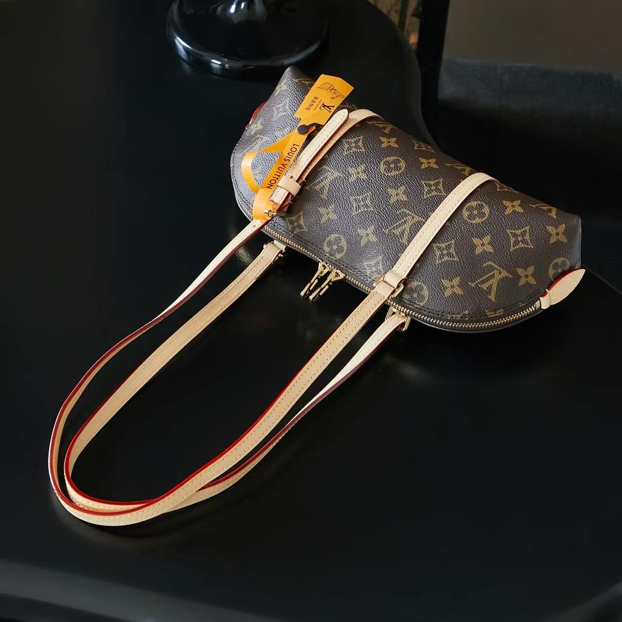 SQUIRE EAST WEST handbag