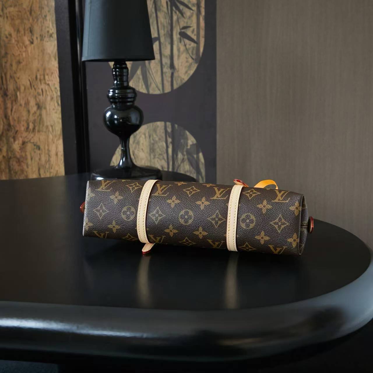 SQUIRE EAST WEST handbag