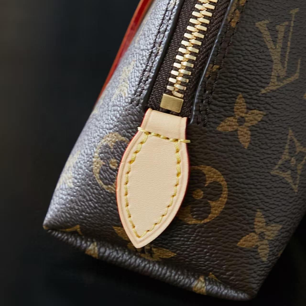 SQUIRE EAST WEST handbag