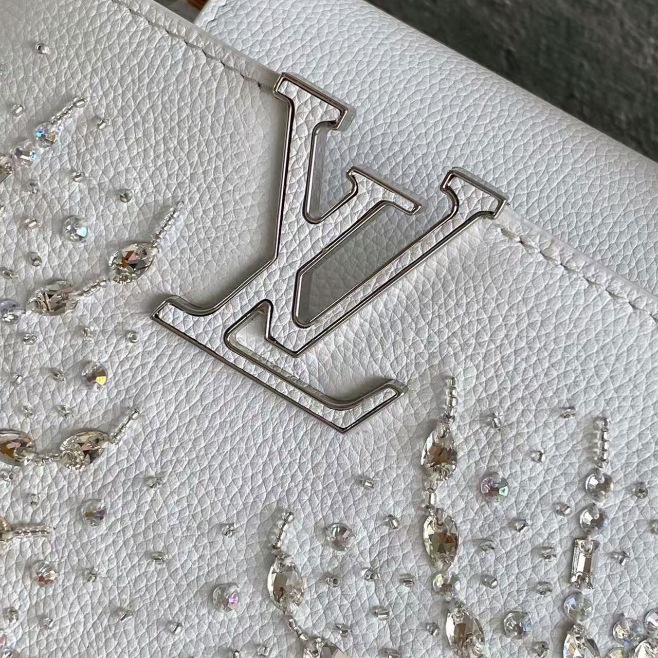LV Capucines Mini White Gradient Crystal Diamond Handbag
