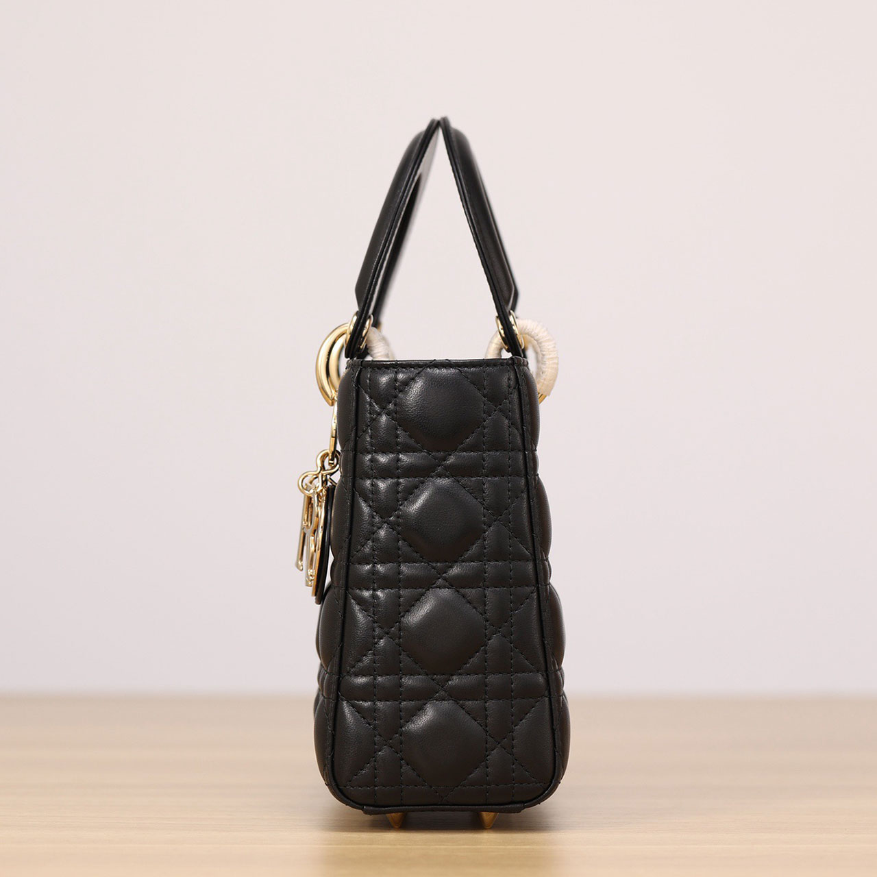 Dior Lady Dior Black Sheepskin Gold Buckle Four Grid Concubine Bag