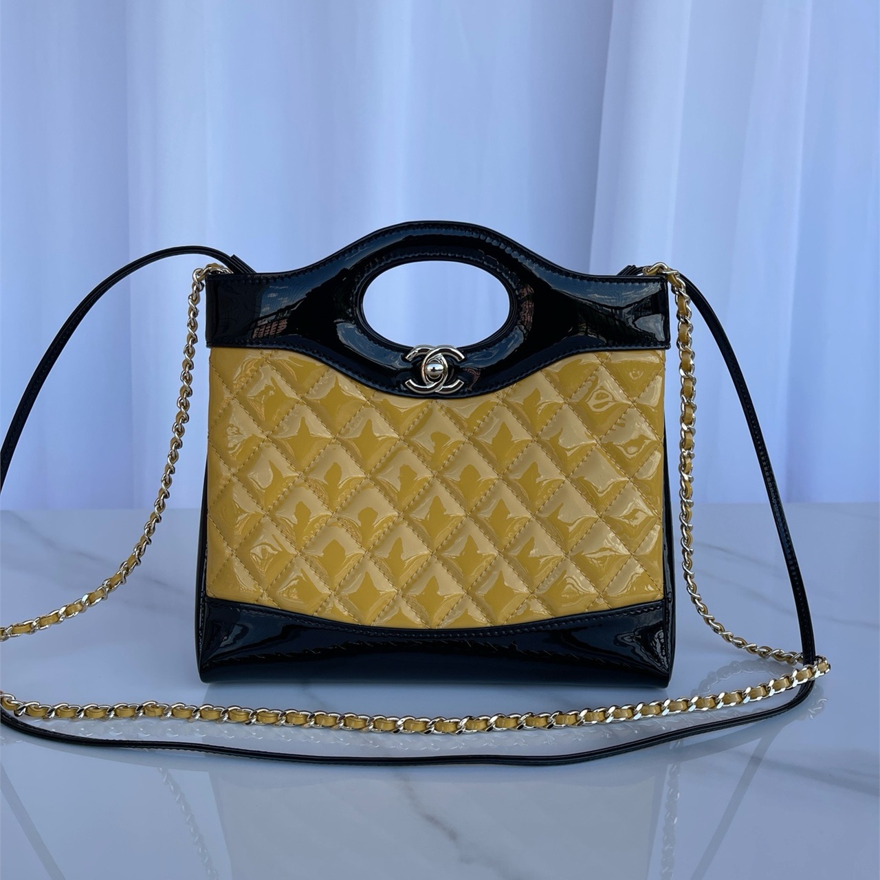 CHANEL Yellow Black Color blocked Lacquer Lingge 31 Mini Handheld Chain Bag