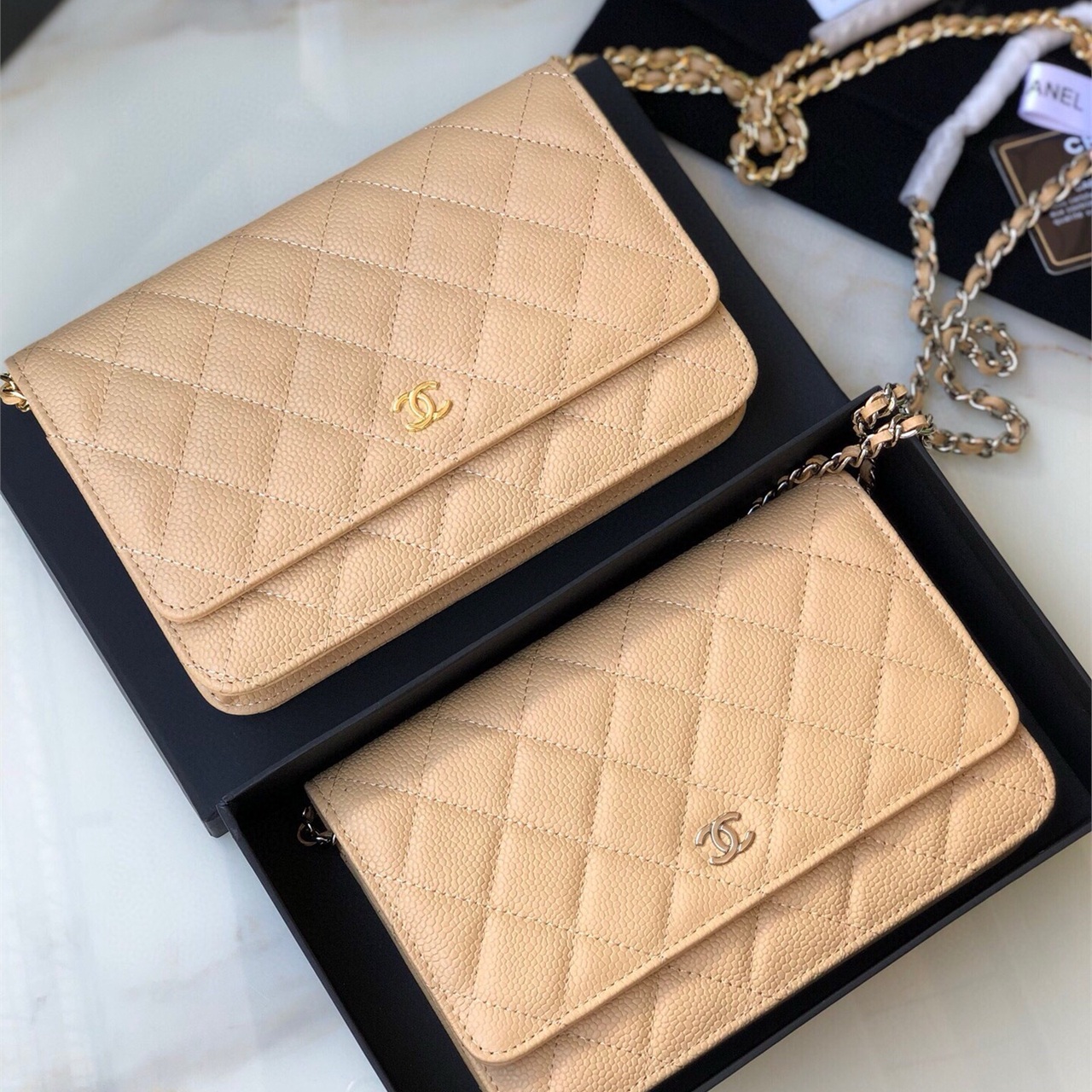 CHANEL white caviar cowhide gold label WOC chain wealth bag