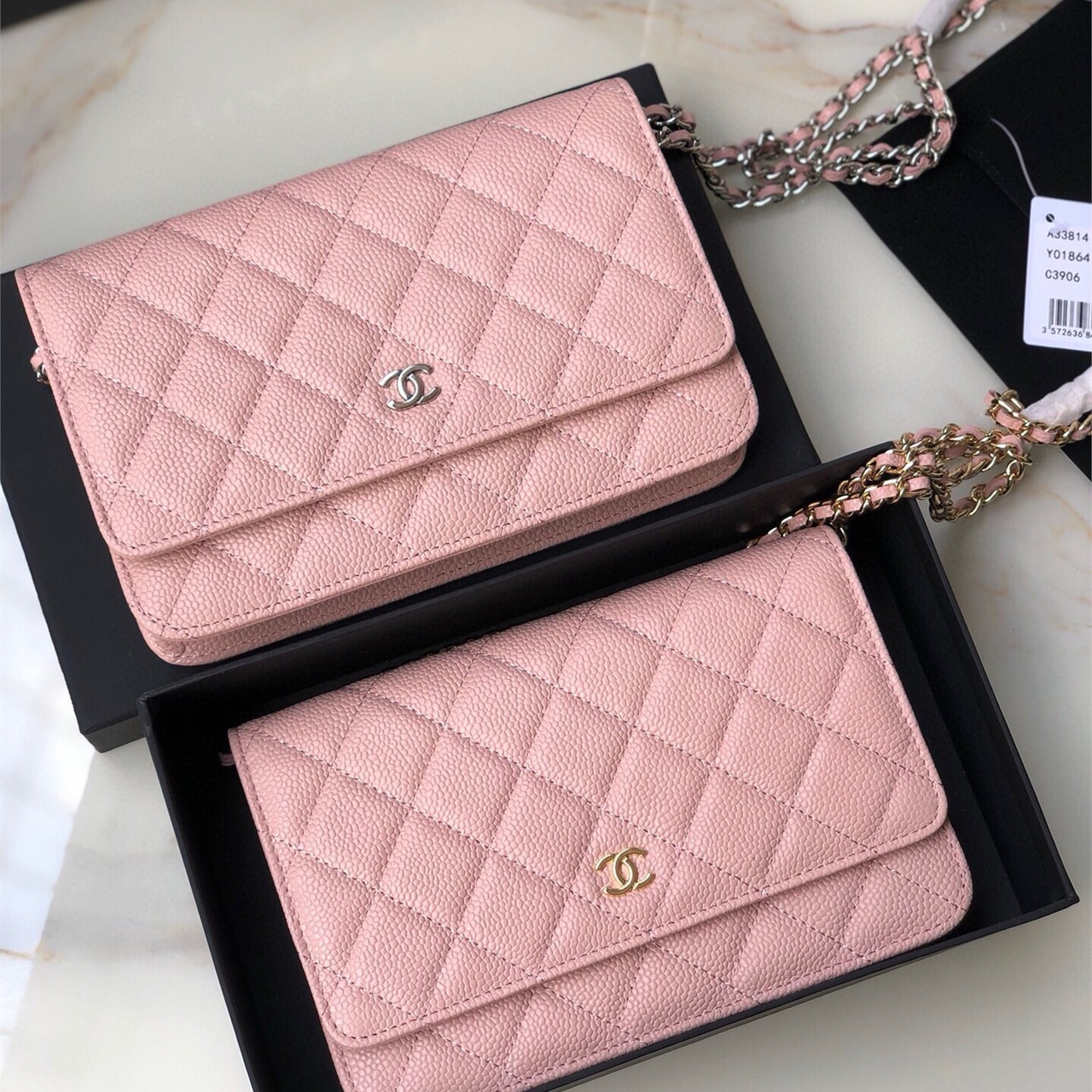 CHANEL white caviar cowhide gold label WOC chain wealth bag