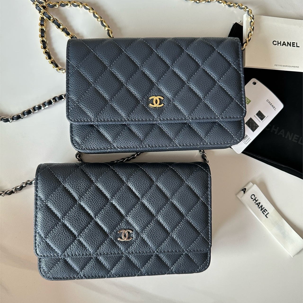 CHANEL white caviar cowhide gold label WOC chain wealth bag