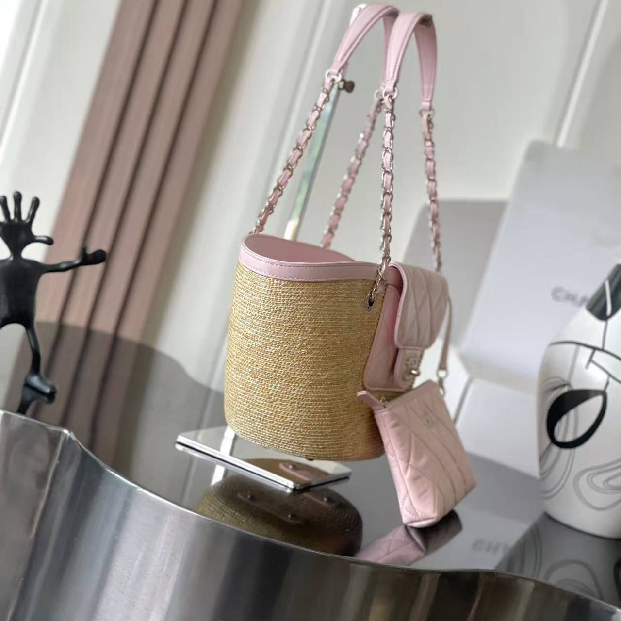 CHANEL light pink shiny leather woven mother and child tote bag