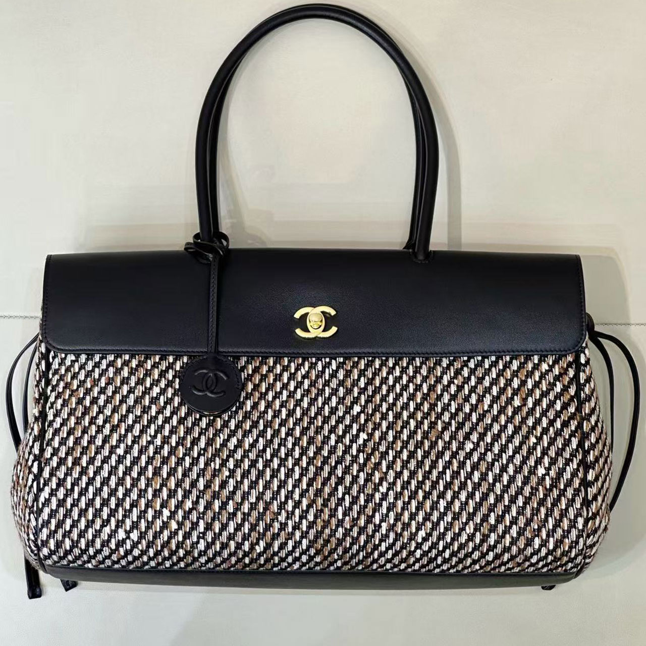 Chanel Classic Handle Tote tweed commuting tote bag