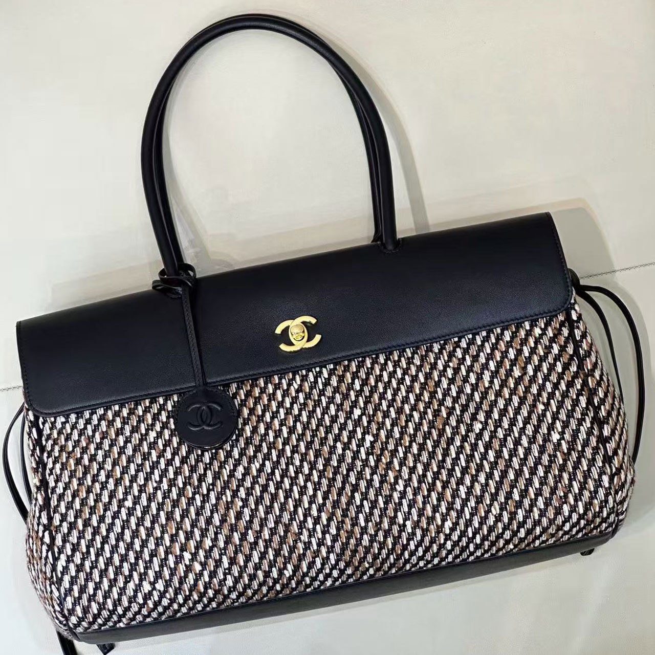 Chanel Classic Handle Tote tweed commuting tote bag