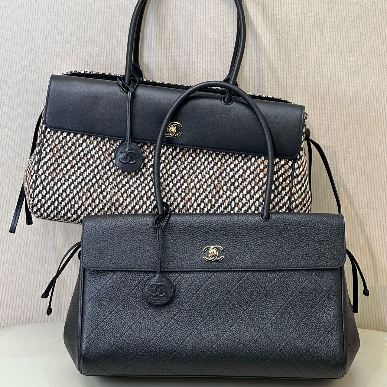 Chanel Classic Handle Tote tweed commuting tote bag