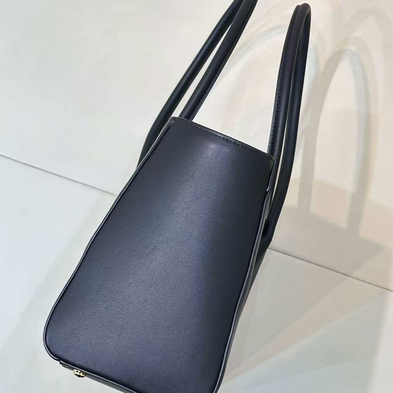 CHANEL 26S Cerf Ultra Classic Tote Bag 👜